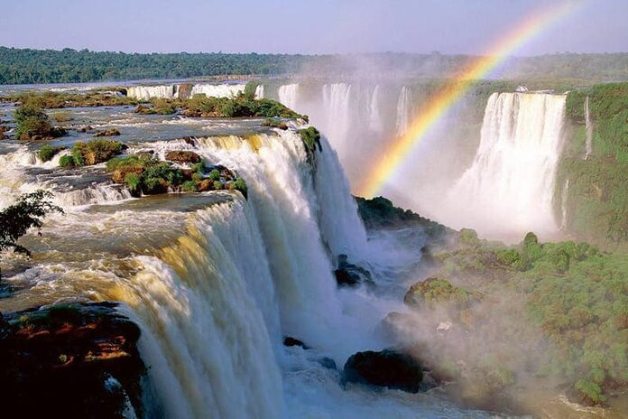 Chutes d'Iguazú Argentine et Brésil