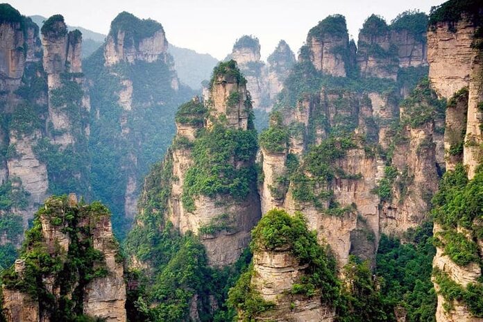 Monts Tianzi dans le Hunan en Chine